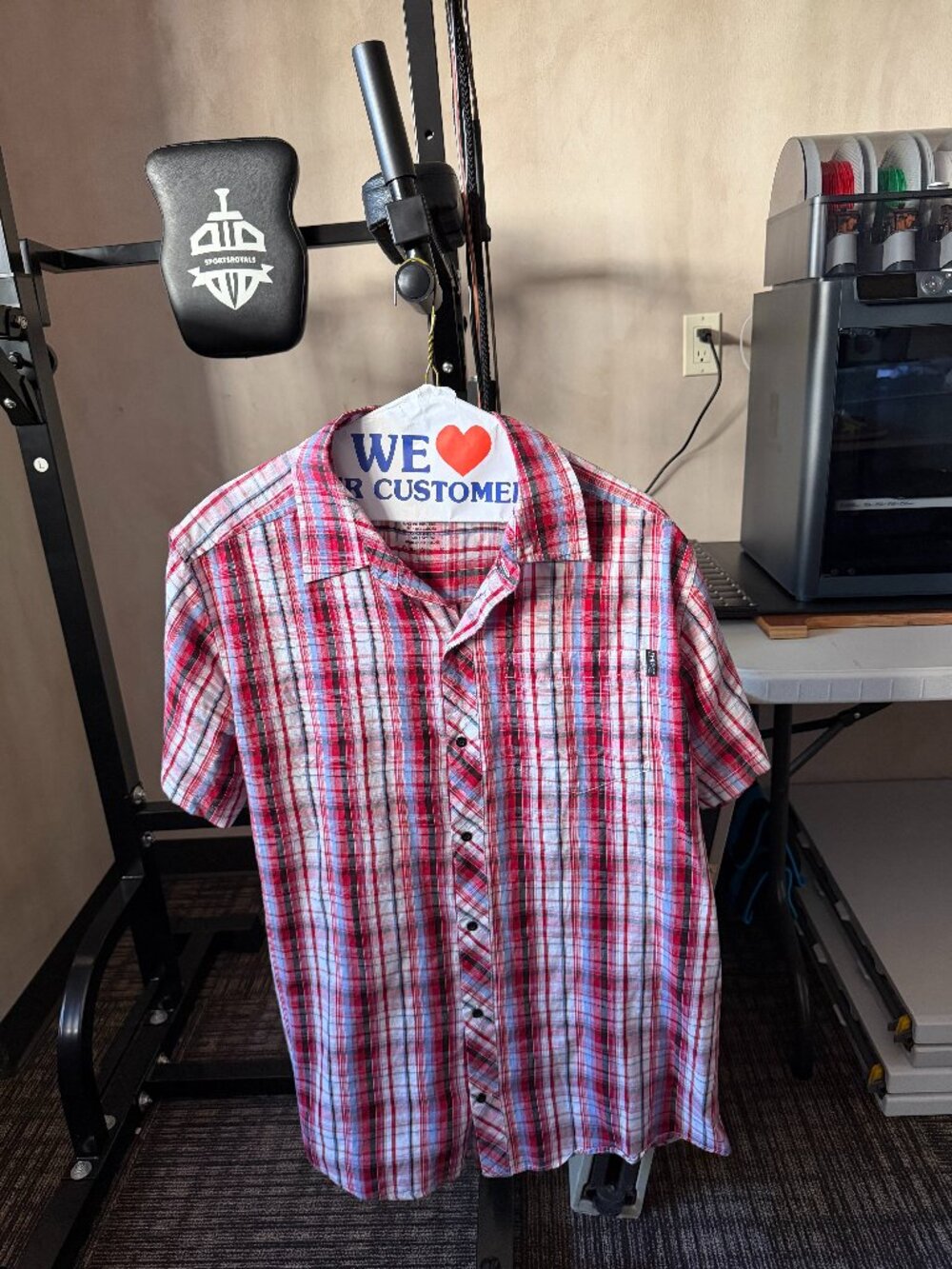 Empyre Men’s Red Blue Plaid Short-Sleeve Button-Up Shirt